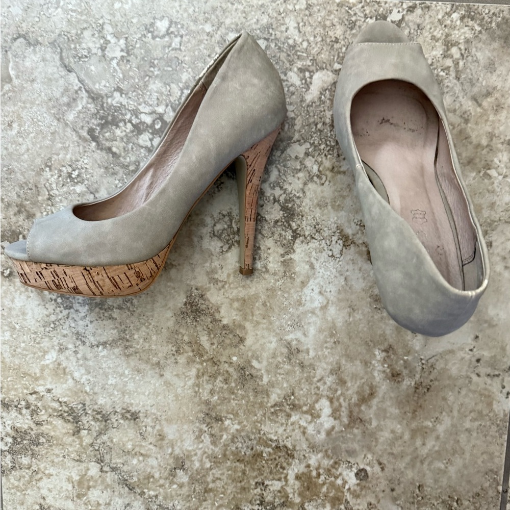 Elegant Gray Peep-Toe Heels